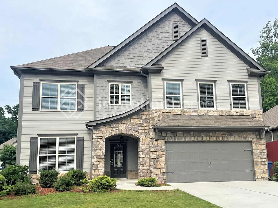 348 Silverwood Dr