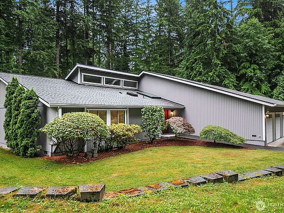 2nd image of 4218 229th Avenue NE