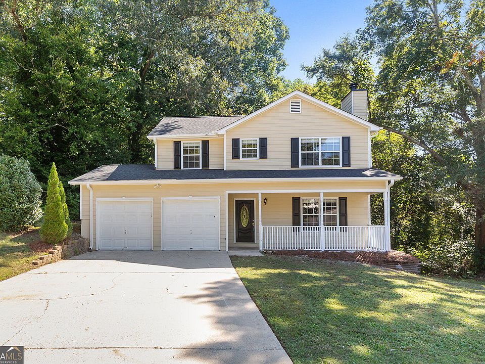 1st image of 424 Spring Falls Dr