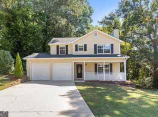 424 Spring Falls Dr, Lawrenceville, GA 30045