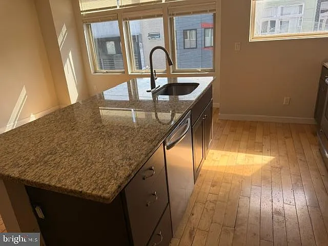 2029 E Fletcher St #8 — Photo 4