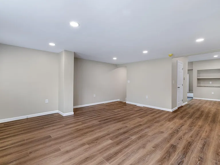 3170 McRoberts Rd #3/25 — Photo 2