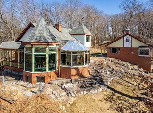 S1555 Town Hall Rd, Lyndon Station, WI 53944