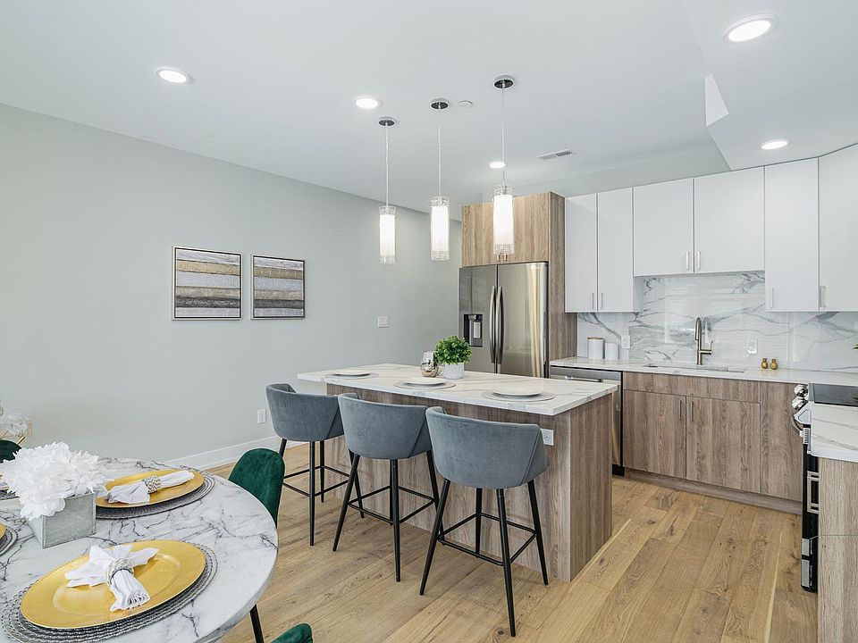 1st image of 1231 E Berks St #103