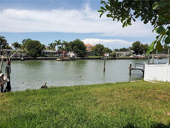 3rd image of 39 Sunset Bay Dr