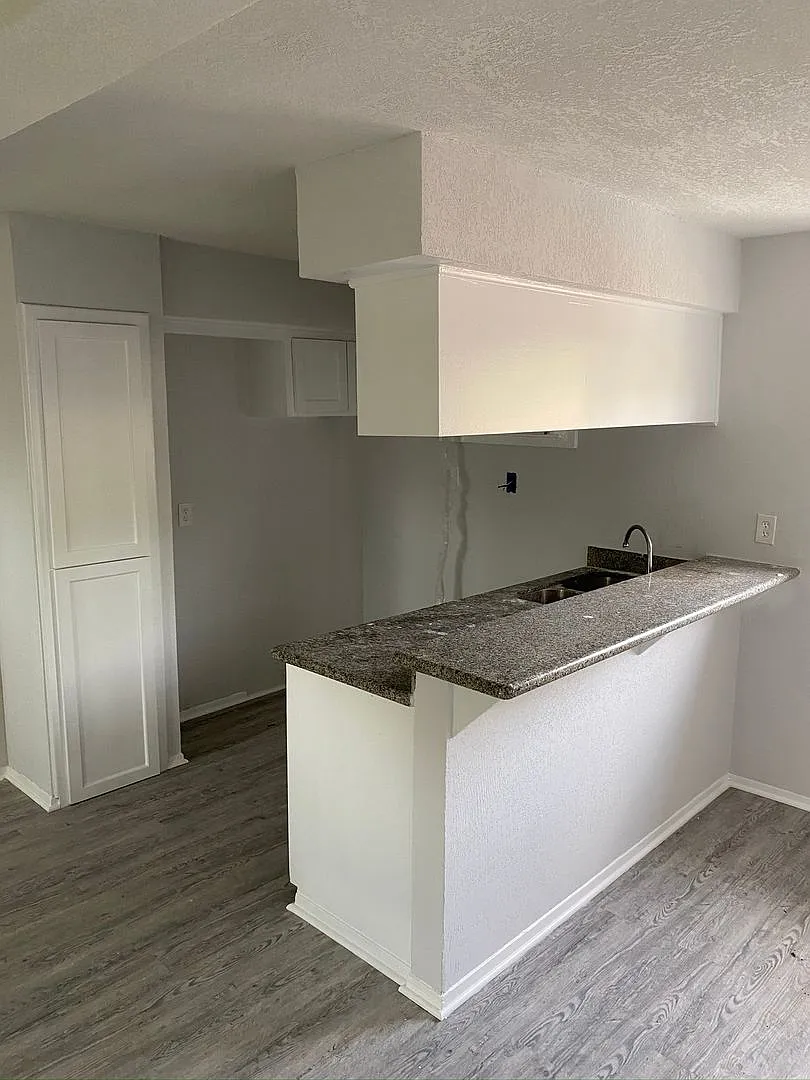 2518 Lidstone — Photo 4