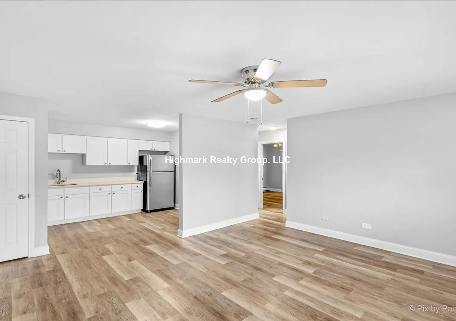 2 bed, 1.0 bath, $1,795 — Photo 3
