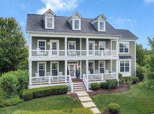 1415 Settlers Ct, Sugar Grove, IL 60554