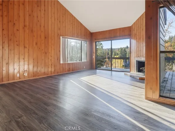 27657 Peninsula Dr #110, Lake Arrowhead, CA 92352