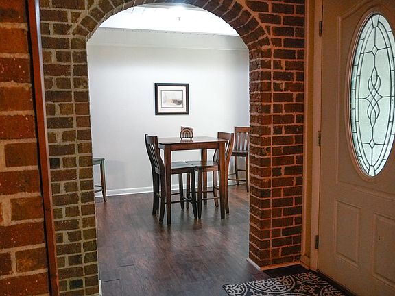 4th image of 1423 Alderman Cir