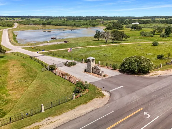 170 Sam Houston LOT 173, Luling, TX 78648