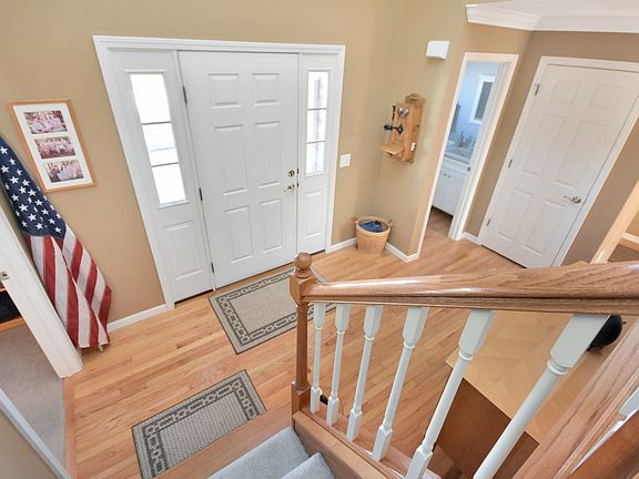 5th image of 701 Thistlewood Country Club Ct