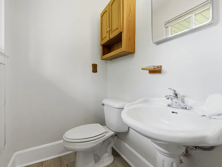 4727 Briarwood Dr — Photo 13