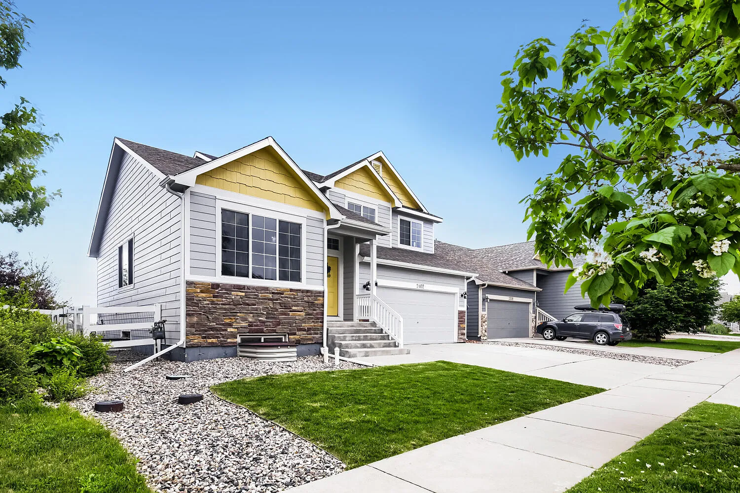 3 bed, 2.5 bath, 2417 sqft, $2,600 — Photo 3