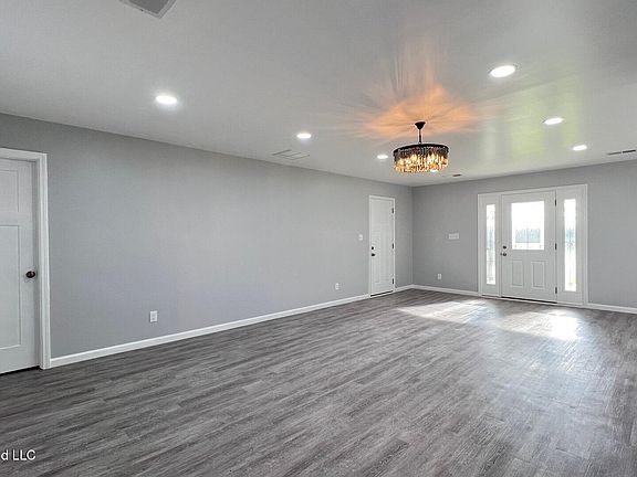 5th image of 7381 Getwell Rd