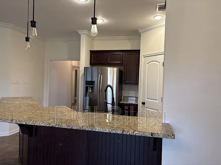 15192 Oberlin Ave — Photo 7