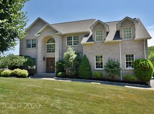 118 High St, Butler, NJ 07405