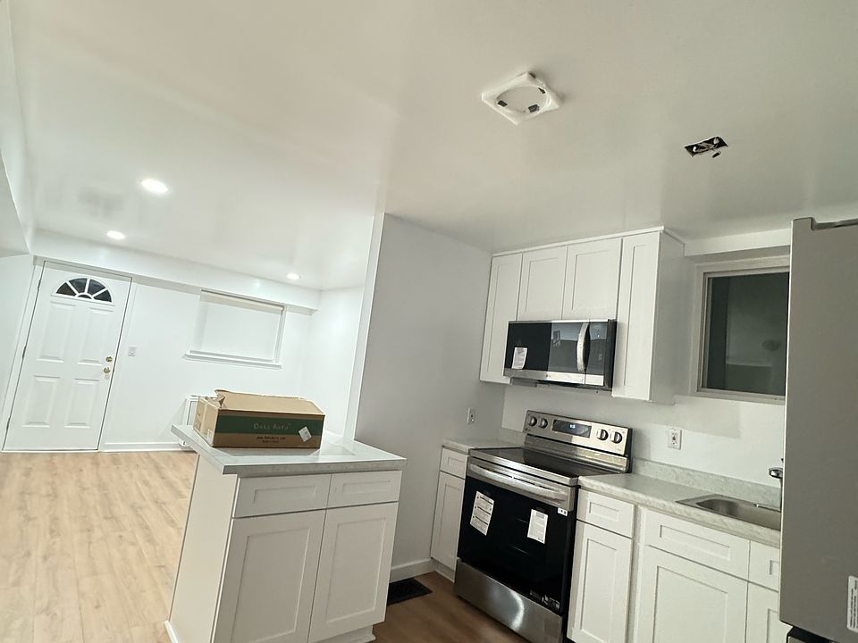 1st image of 81 Elissa Ln #1
