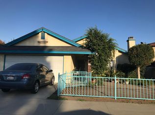 524 N Alameda Ave APT 2, Azusa, CA 91702
