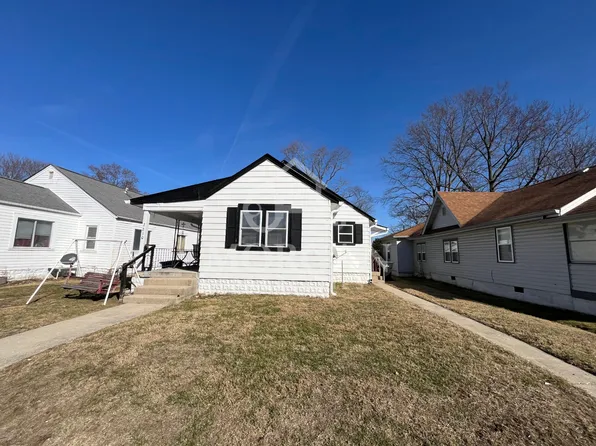 2210 Walnut St #B, Anderson, IN 46016