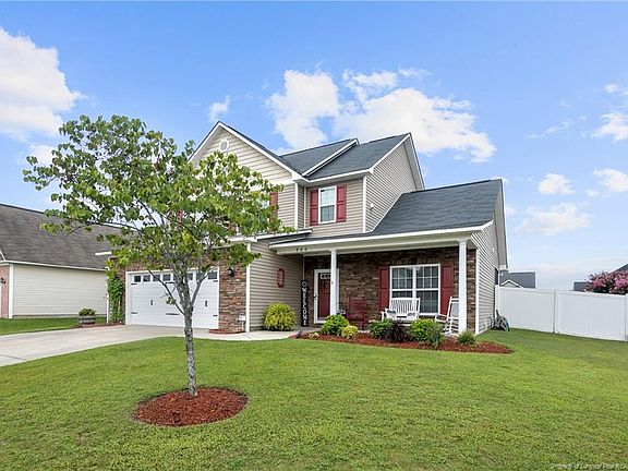 2nd image of 200 Stockbridge Dr