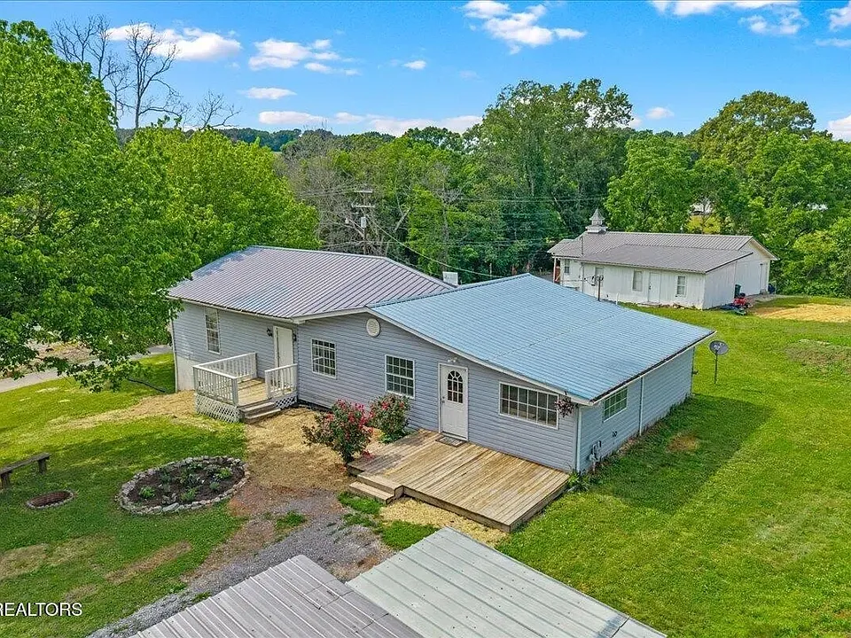 142 N Point Rd
