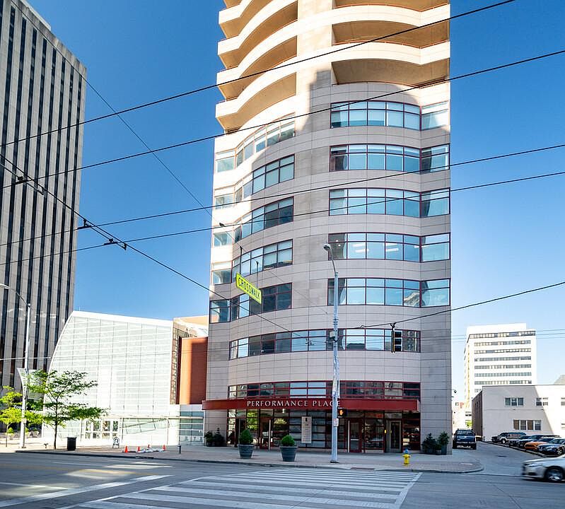 1st image of 109 Main St Suite 1005