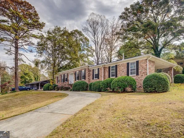 7111 Indian Creek Cir SW, Covington, GA 30014