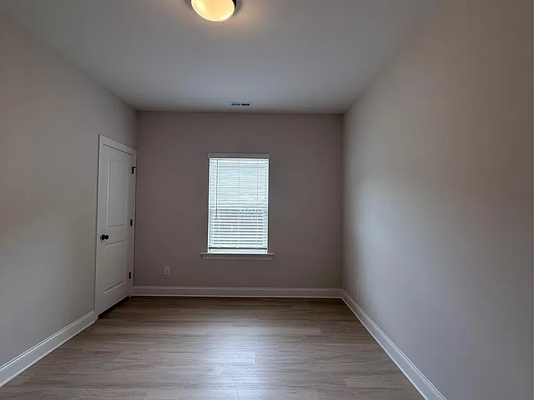 5201 Park Place Dr — Photo 7