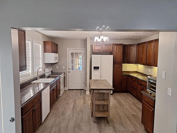 2nd image of 5746 N State Road 56