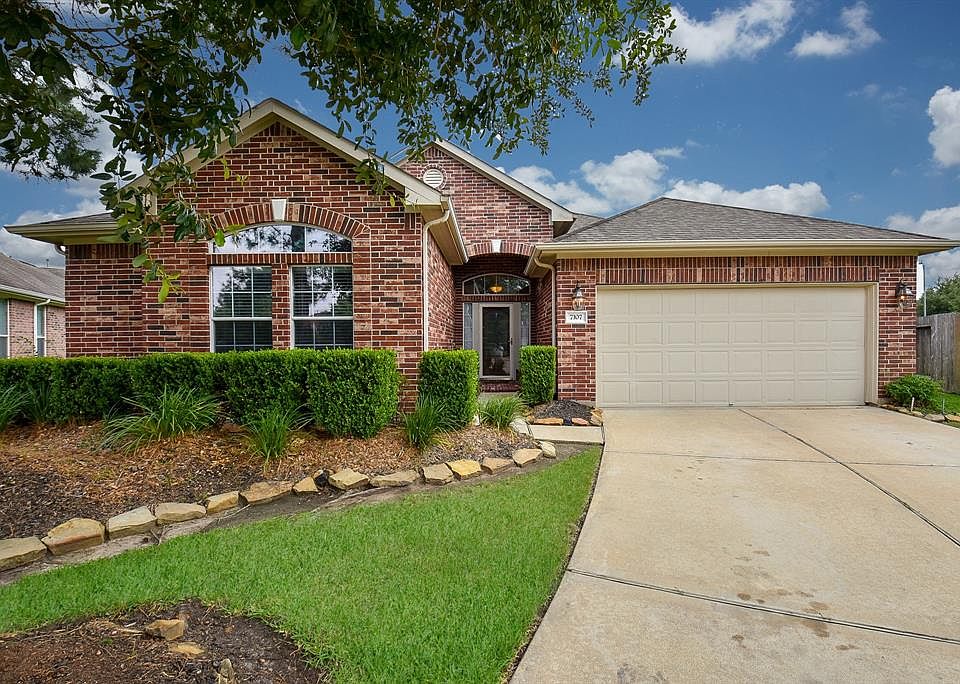1st image of 7107 Sagebranch Ct