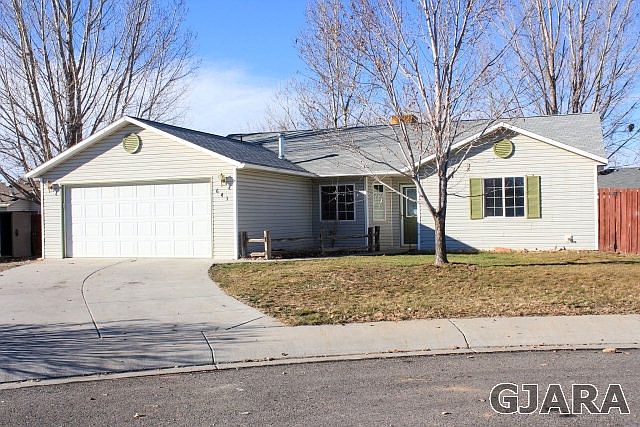 643 Corona Ct