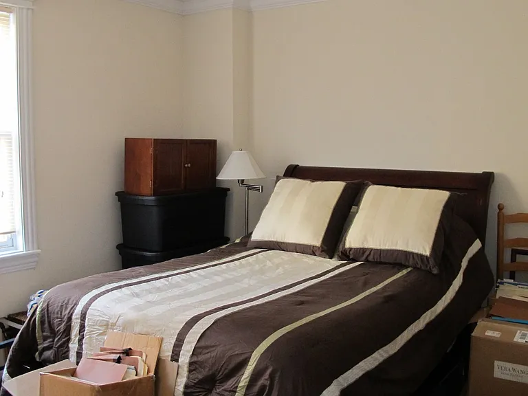 828 W Aldine Ave #3 — Photo 10