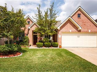 4011 Ridgepoint Dr, Pearland, TX 77584