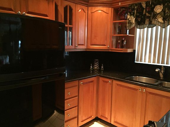2nd image of 2860 NE 14thst Cswy #D07