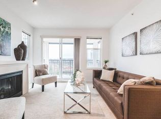 4833 Brentwood Dr #1A, Burnaby, BC V5C 0C3