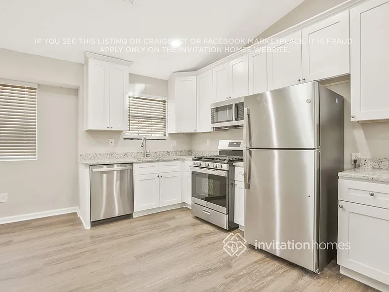 5419 Martins Crossing Rd — Photo 8