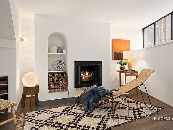 4th image of 571 Hudson St APT 2D