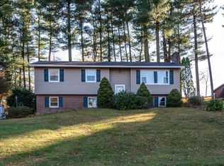 25 Pine Crest Dr, Denver, PA 17517