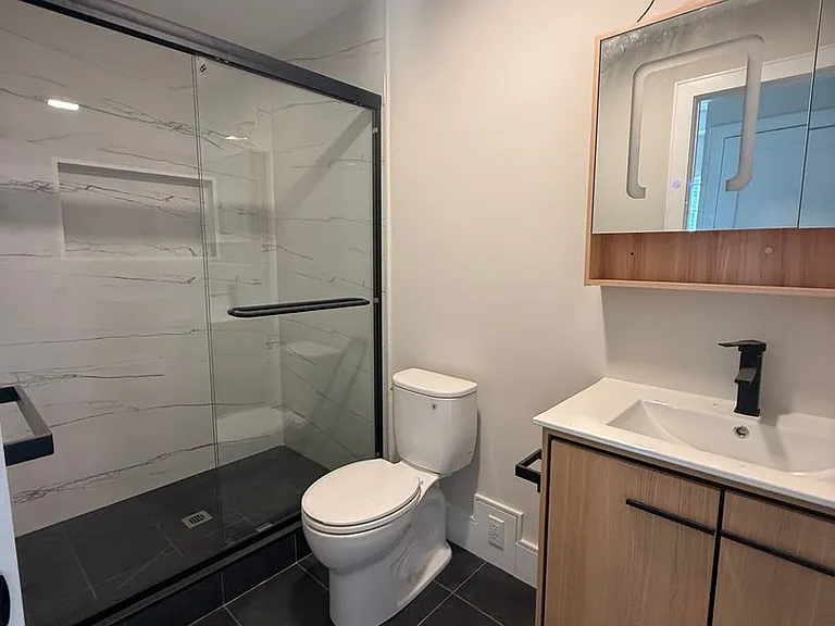 18D Winchester St #3D — Photo 19
