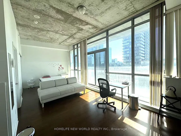 375 King St W #1701 — Photo 5