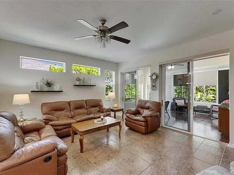 2068 Sifield Greens Way — Photo 6