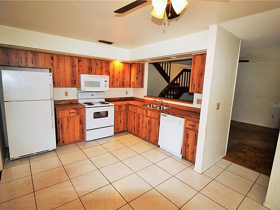 3rd image of 4672 Pheasant Run Dr #B