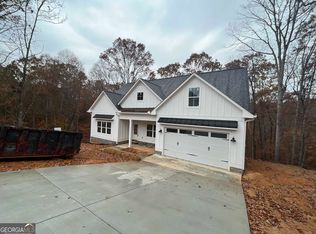 6212 Trojan Dr, Gainesville, GA 30506