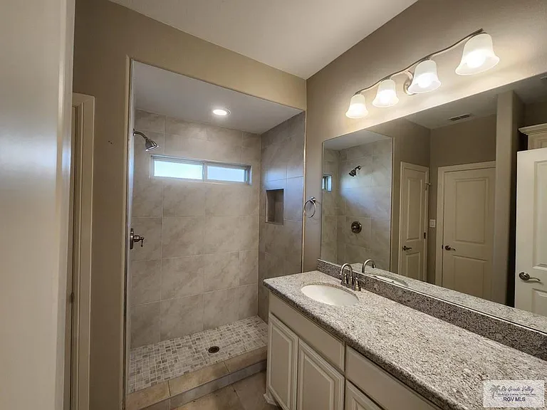 2008 Woodlot Ln — Photo 25
