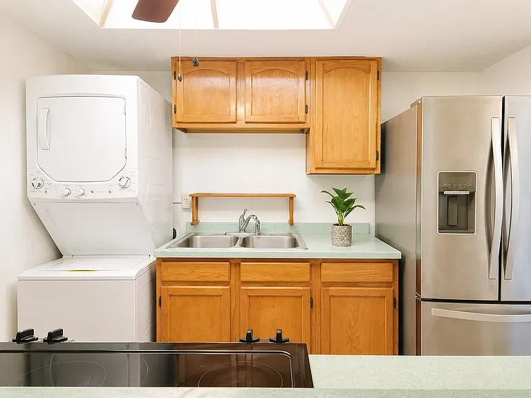 5820 N Church Ave #129 — Photo 8