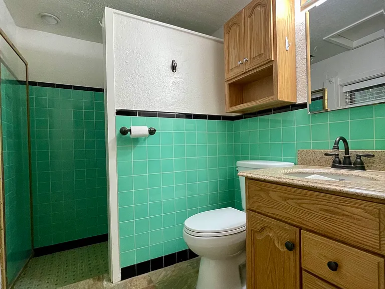 1340 S Grade Rd #B — Photo 10