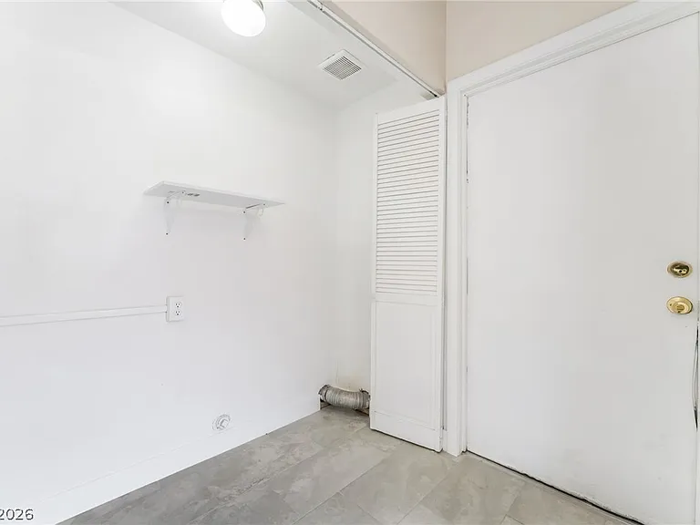 6536 Sterling Springs Pkwy — Photo 27