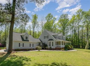 1379 Moonlight Rd, Smithfield, VA 23430