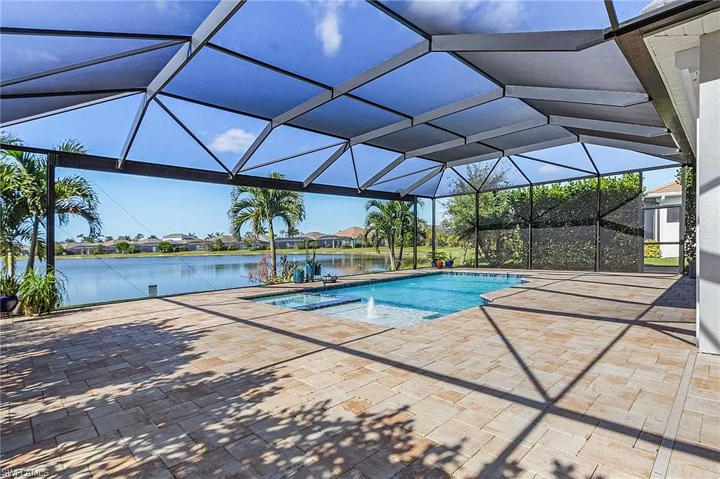 3 bed, 6.0 bath, 3148 sqft, $7,800 — Photo 3